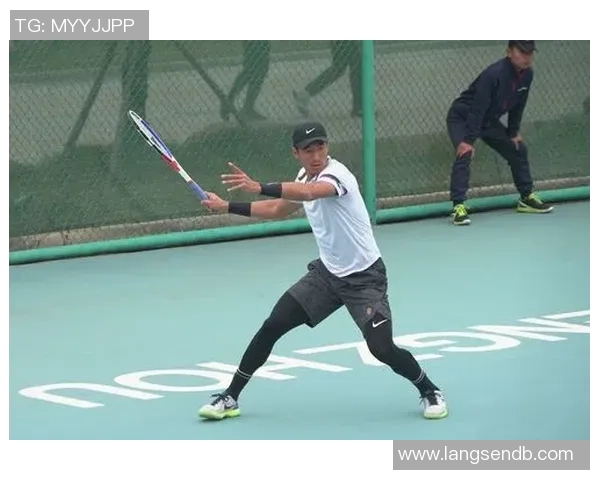 杭州网球队以58分高居锦标赛积分榜首位展现强劲实力